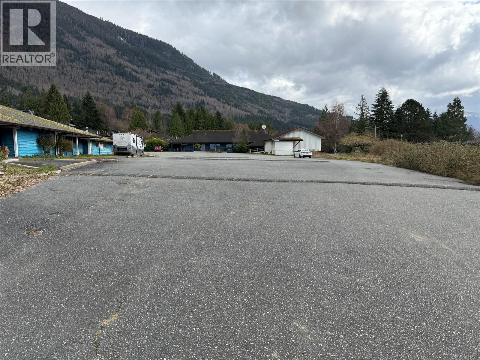 1111 Nigei St, Port Alice, British Columbia  V0N 2N0 - Photo 3 - 1031021