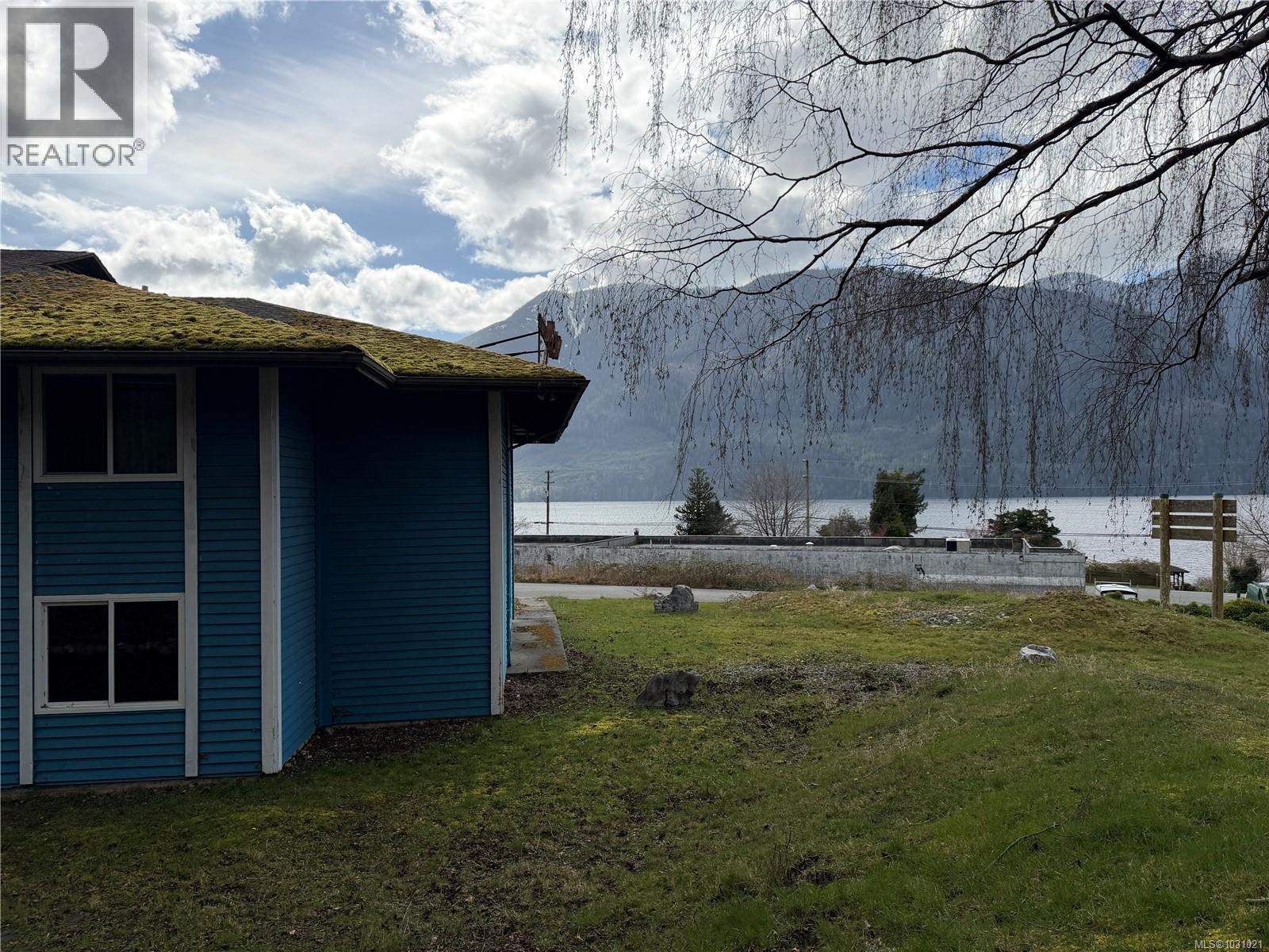 1111 Nigei St, Port Alice, British Columbia  V0N 2N0 - Photo 4 - 1031021