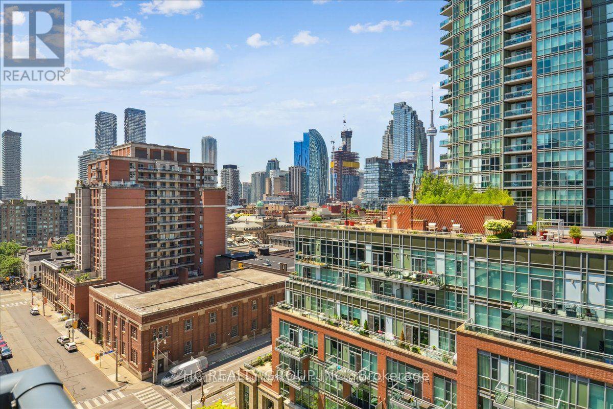 1011 - 105 George Street, Toronto, Ontario  M5A 0L4 - Photo 20 - C12999304