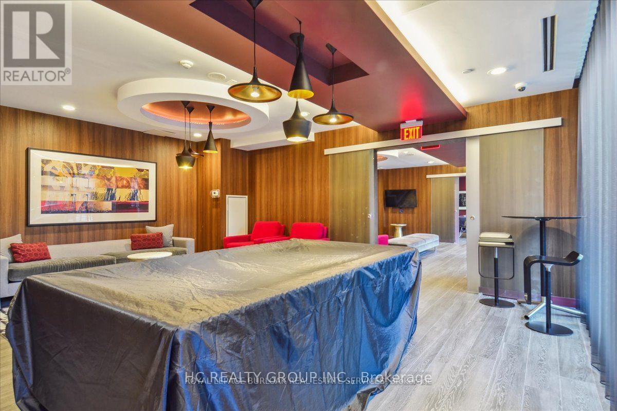 1011 - 105 George Street, Toronto, Ontario  M5A 0L4 - Photo 33 - C12999304