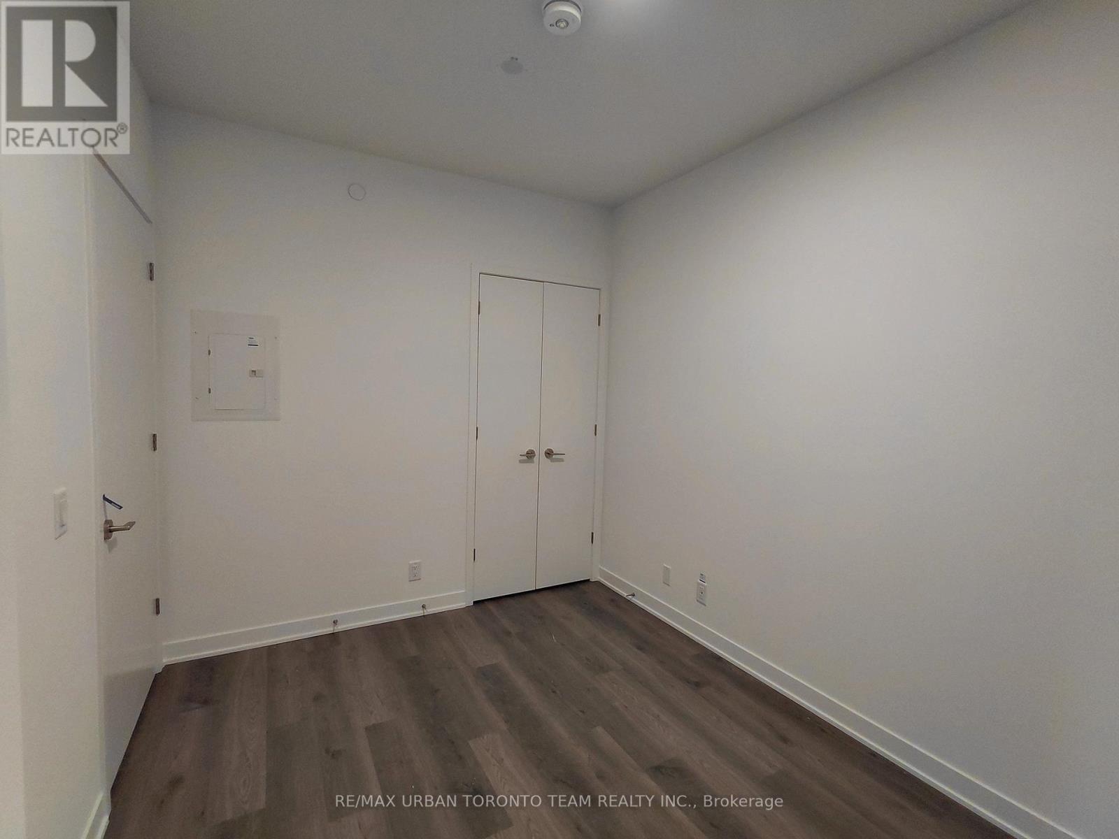 1615 - 180 Front Street E, Toronto, Ontario  M5A 0A9 - Photo 12 - C12846666