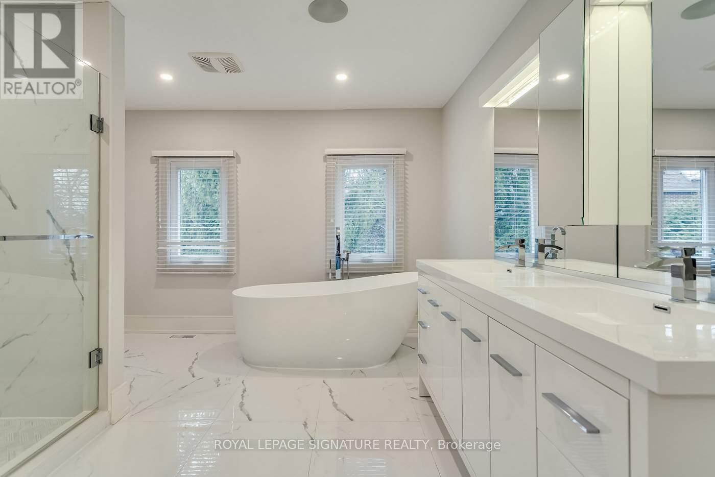 6 Brandy Court, Toronto, Ontario  M3B 3L3 - Photo 24 - C12956156