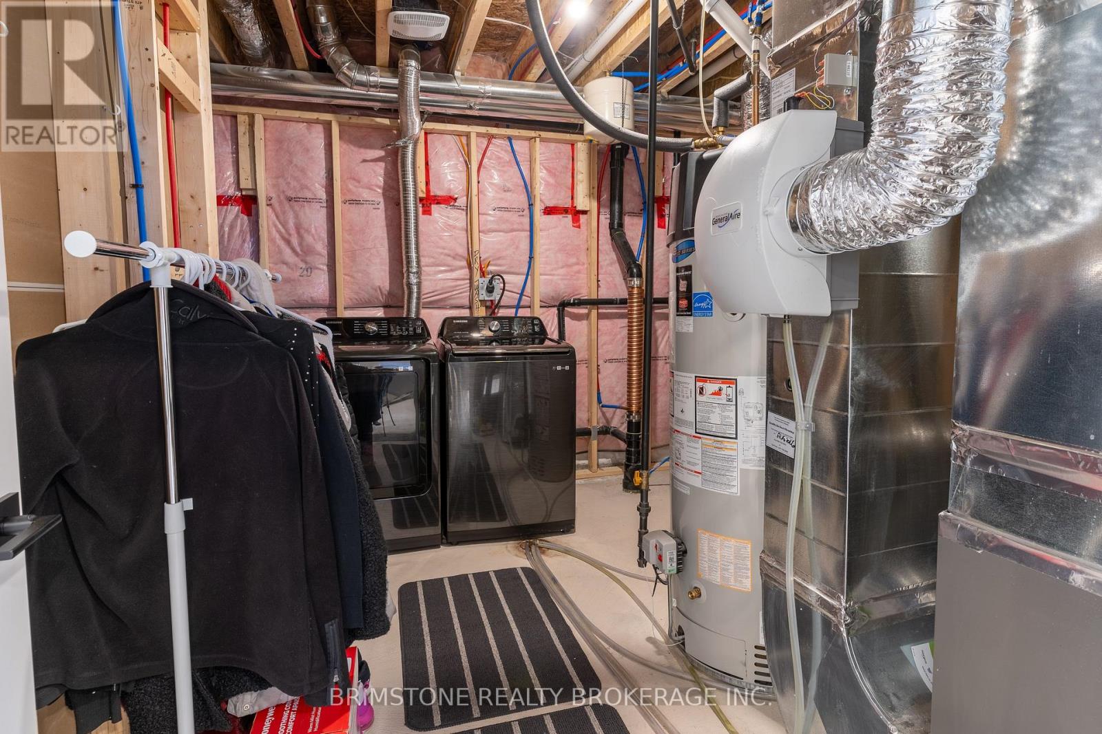 119 Gray Avenue, New Tecumseth, Ontario  L9R 1P6 - Photo 35 - N12980424