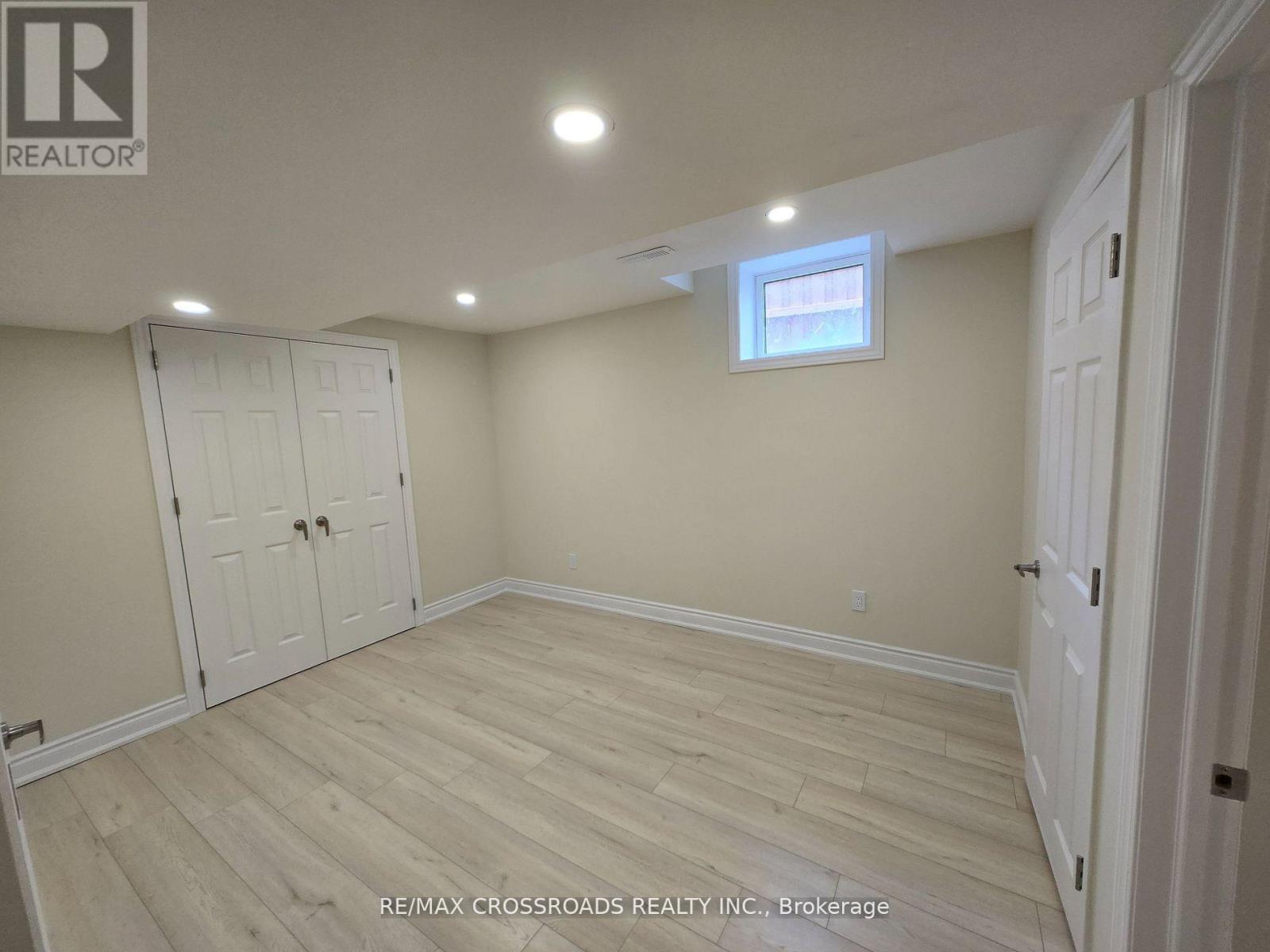 Basement Apartment - 66 Morrison Crescent, Markham, Ontario  L3R 9K7 - Photo 11 - N12998460