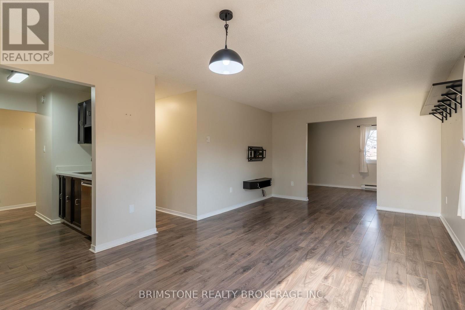 312 - 1 Quail Crescent, Barrie, Ontario  L4N 6W9 - Photo 10 - S12987914