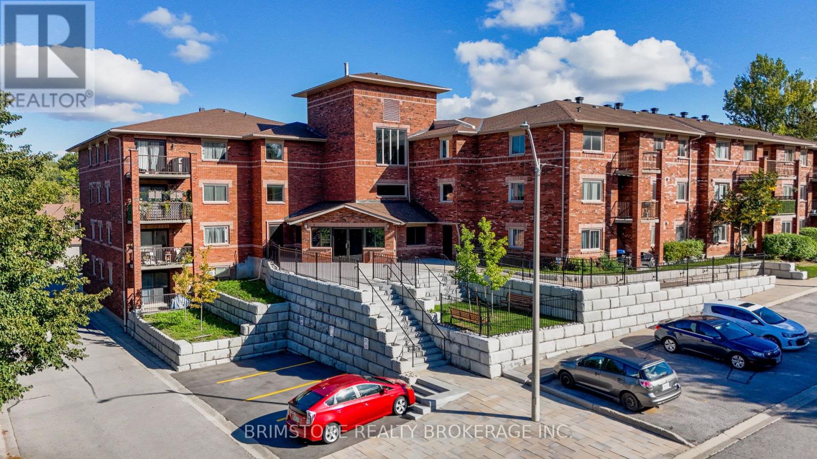 312 - 1 Quail Crescent, Barrie, Ontario  L4N 6W9 - Photo 2 - S12987914