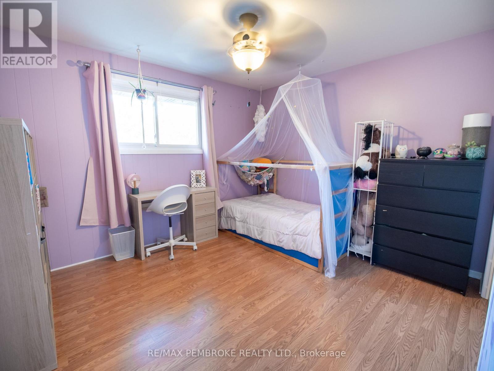 2313 B Line Road, Laurentian Valley, Ontario  K8A 6W8 - Photo 17 - X12994036