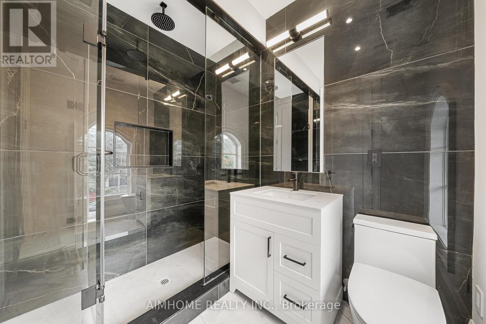 21 Summerfeldt Crescent, Markham, Ontario  L3R 2B1 - Photo 15 - N12999316