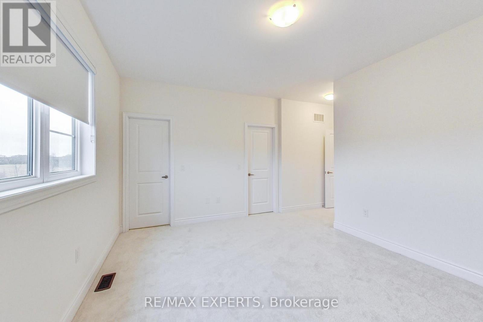 62 Season Crescent, Wasaga Beach, Ontario  L9Z 0M5 - Photo 17 - S12999292