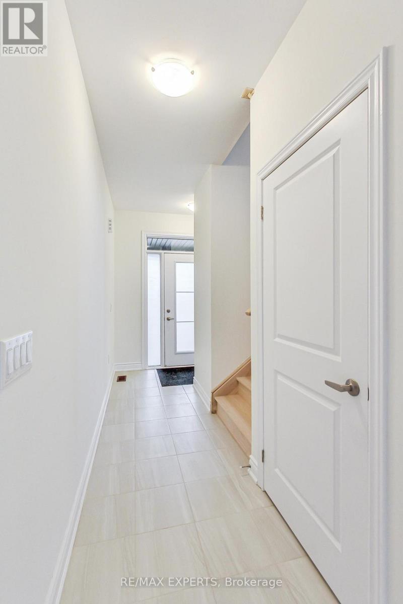 62 Season Crescent, Wasaga Beach, Ontario  L9Z 0M5 - Photo 4 - S12999292