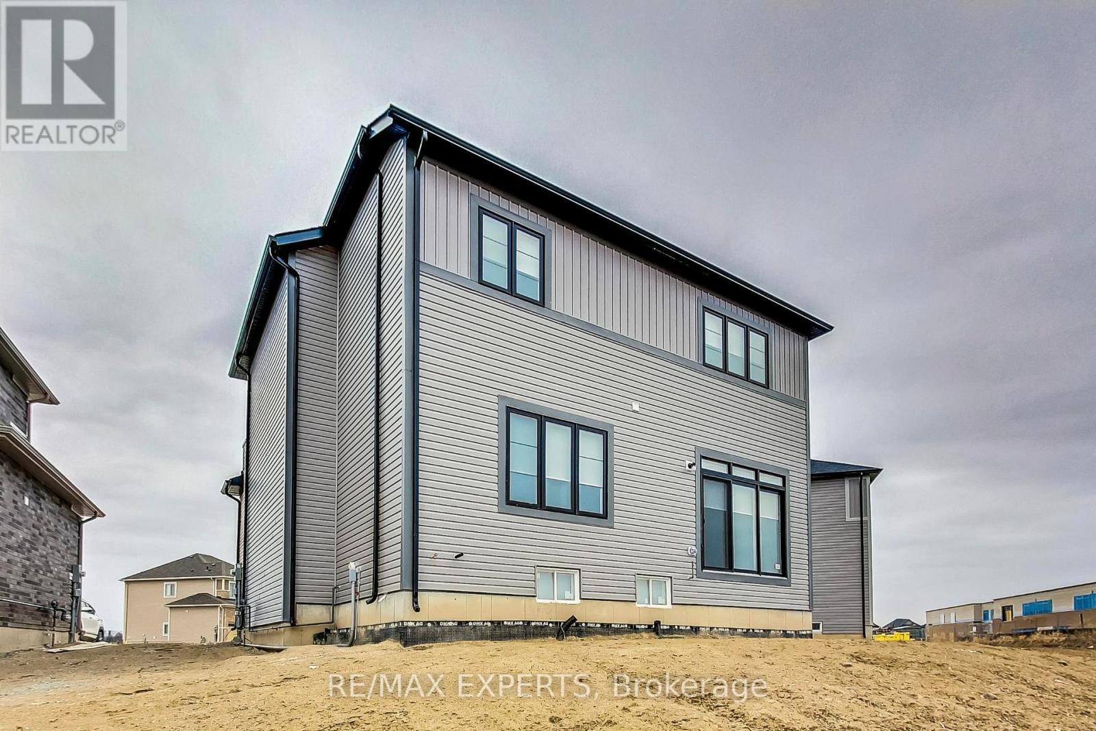 62 Season Crescent, Wasaga Beach, Ontario  L9Z 0M5 - Photo 41 - S12999292