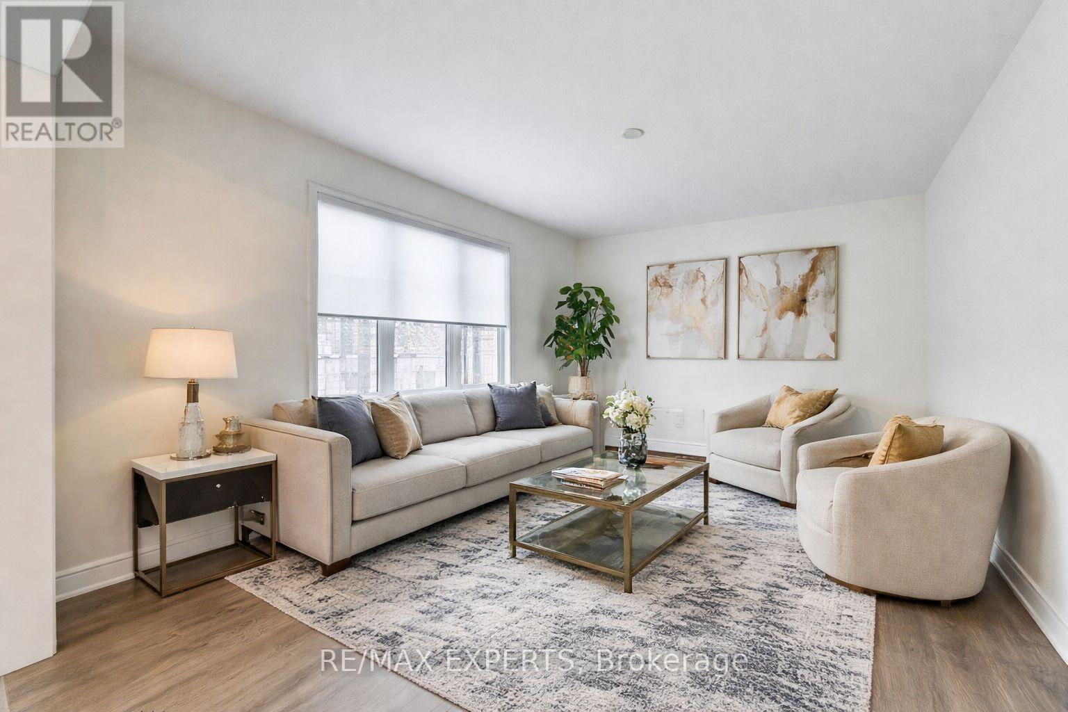 62 Season Crescent, Wasaga Beach, Ontario  L9Z 0M5 - Photo 5 - S12999292