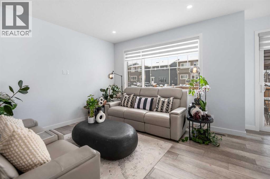 158 Magnolia Path Se, Calgary, Alberta  T3M 3X9 - Photo 8 - A2298792