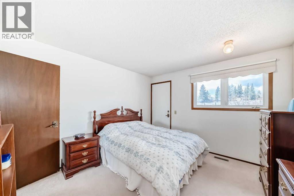 183 Dalcastle Way NW, Calgary, Alberta  T3A 2N5 - Photo 25 - A2301199