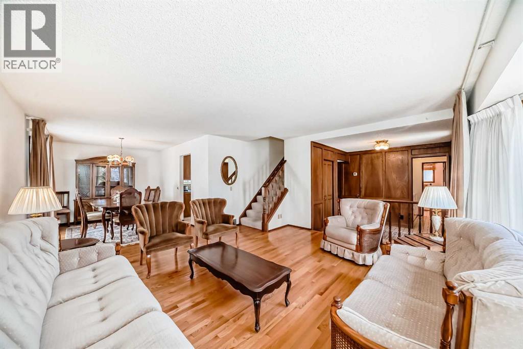 183 Dalcastle Way NW, Calgary, Alberta  T3A 2N5 - Photo 13 - A2301199