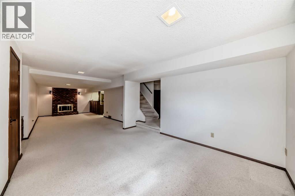 183 Dalcastle Way NW, Calgary, Alberta  T3A 2N5 - Photo 31 - A2301199