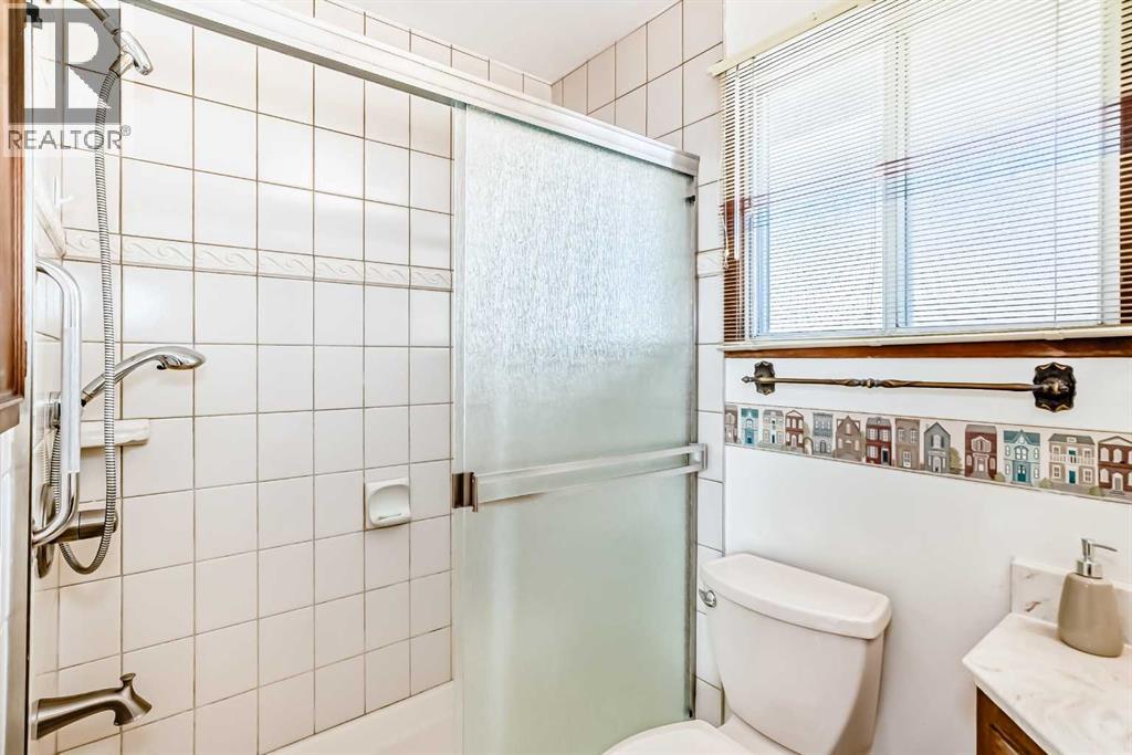 183 Dalcastle Way NW, Calgary, Alberta  T3A 2N5 - Photo 22 - A2301199