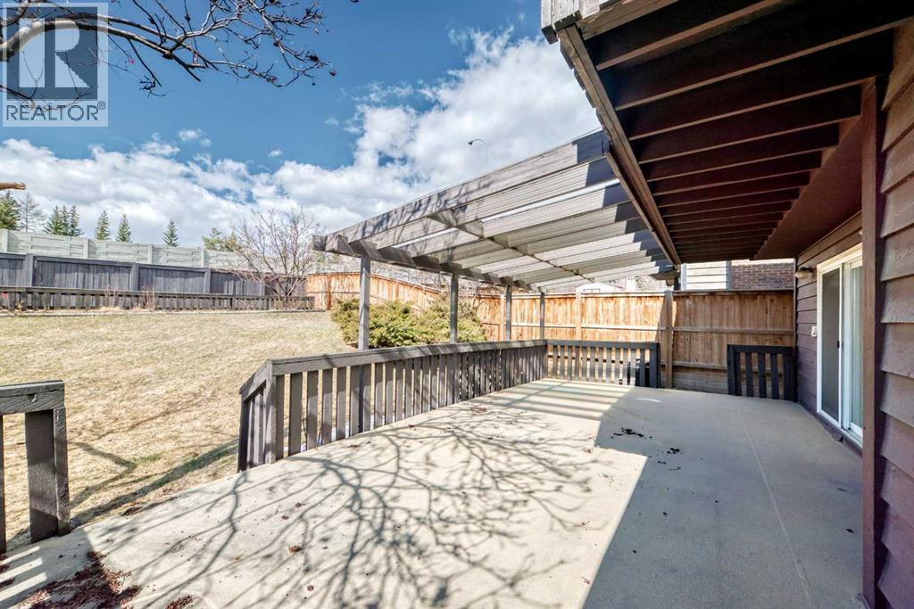 183 Dalcastle Way NW, Calgary, Alberta  T3A 2N5 - Photo 47 - A2301199