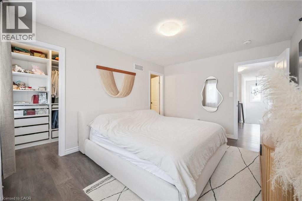 523 Hollybrook Crescent, Kitchener, Ontario  N2R 0P1 - Photo 15 - 40797711