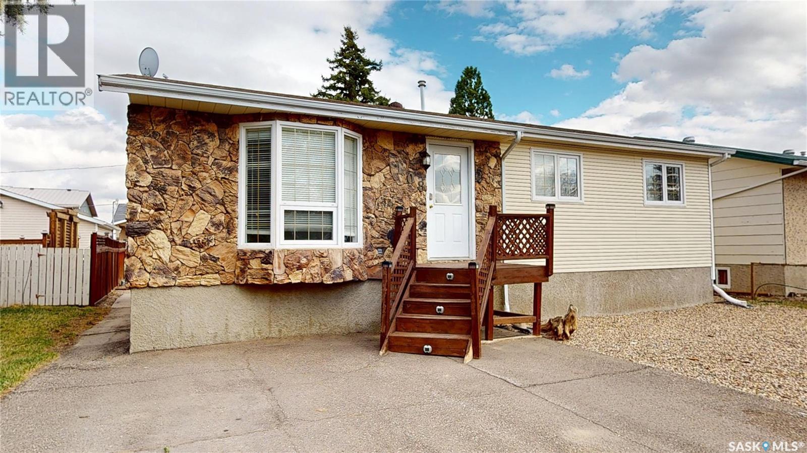 108 Griffin STREET, maple creek, Saskatchewan