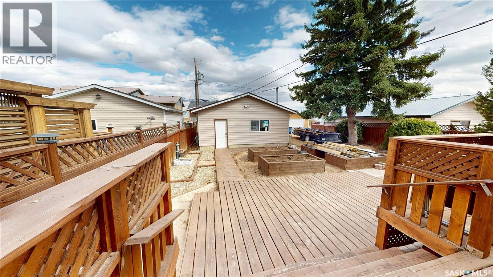 108 Griffin Street, Maple Creek, Saskatchewan  S0N 1N0 - Photo 44 - SK032821