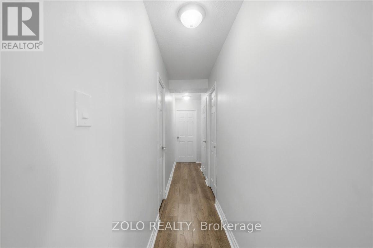 203 - 2345 Confederation Parkway, Mississauga, Ontario  L5B 2H3 - Photo 11 - W12999302