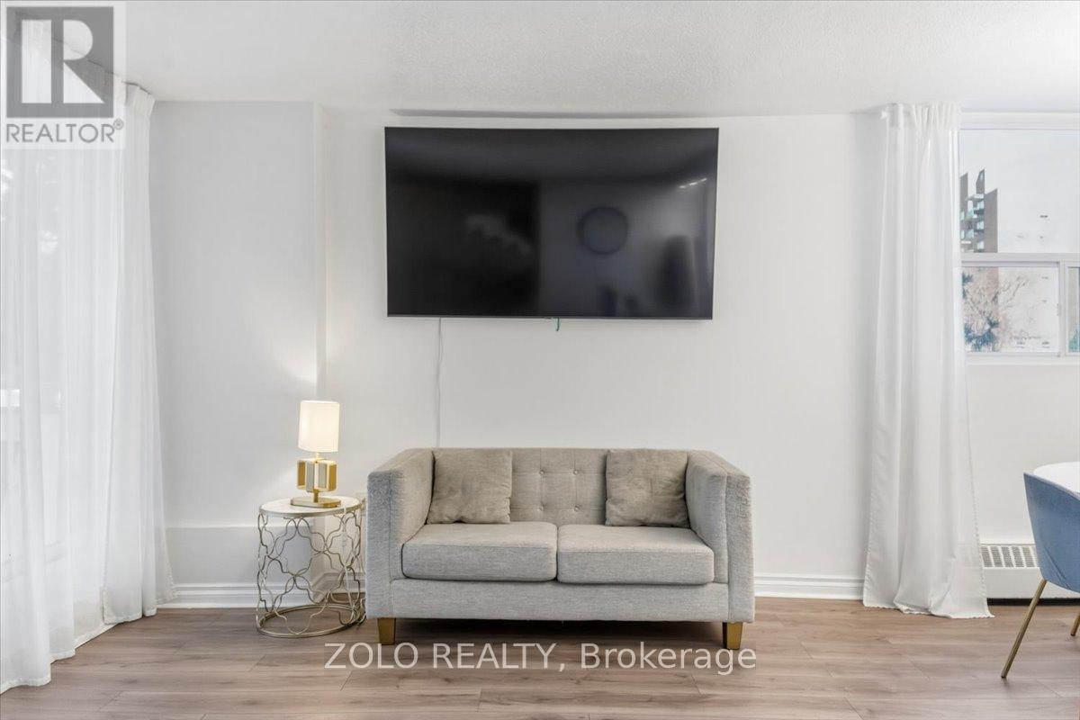 203 - 2345 Confederation Parkway, Mississauga, Ontario  L5B 2H3 - Photo 16 - W12999302