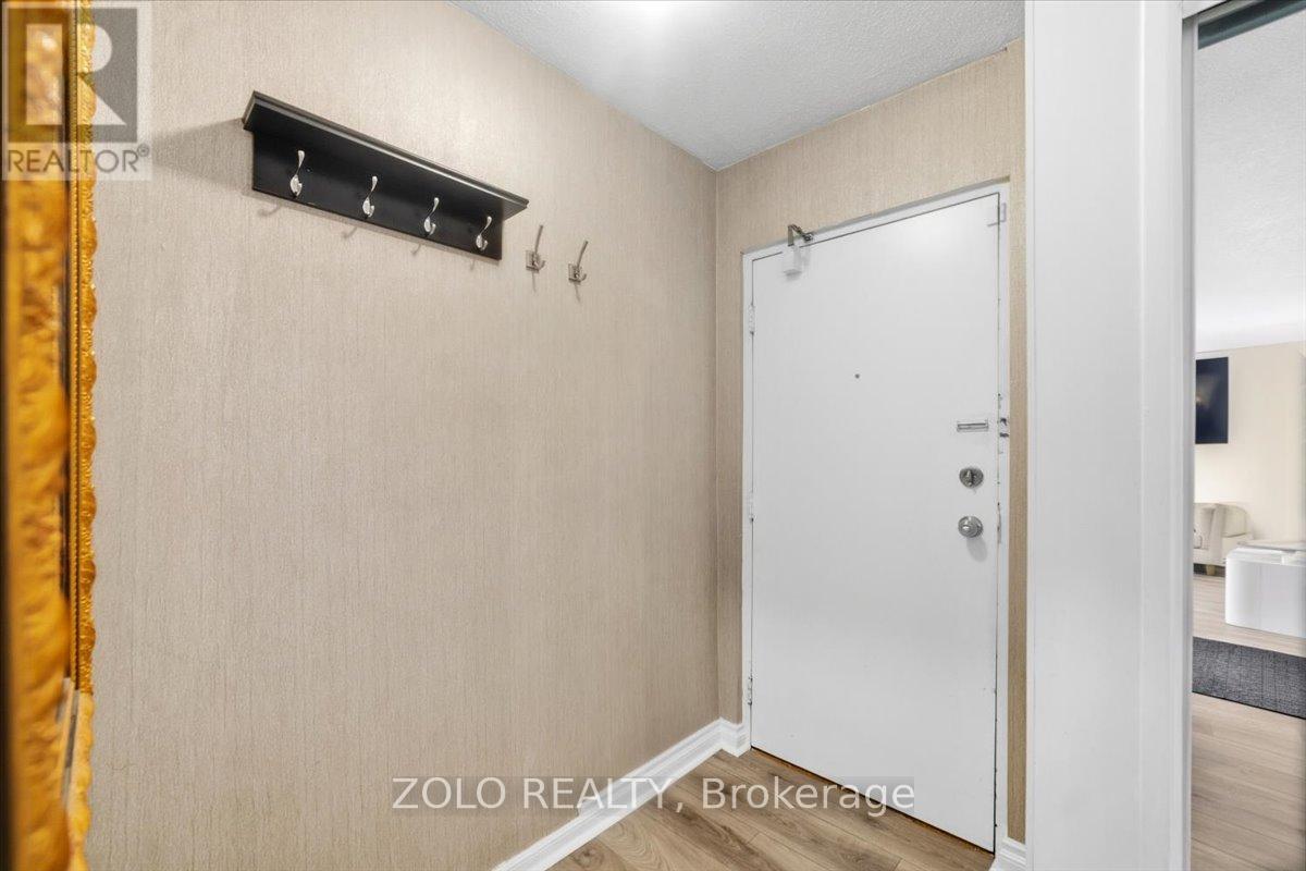 203 - 2345 Confederation Parkway, Mississauga, Ontario  L5B 2H3 - Photo 34 - W12999302