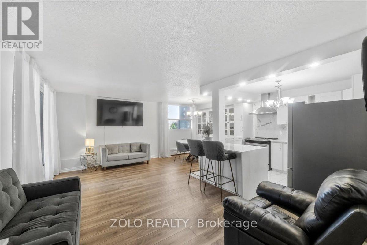 203 - 2345 Confederation Parkway, Mississauga, Ontario  L5B 2H3 - Photo 5 - W12999302
