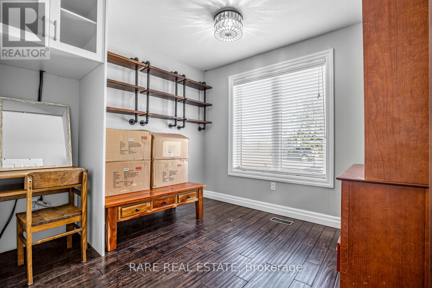 69 Fletcherdon Crescent, Toronto, Ontario  M3N 1S2 - Photo 25 - W12999312