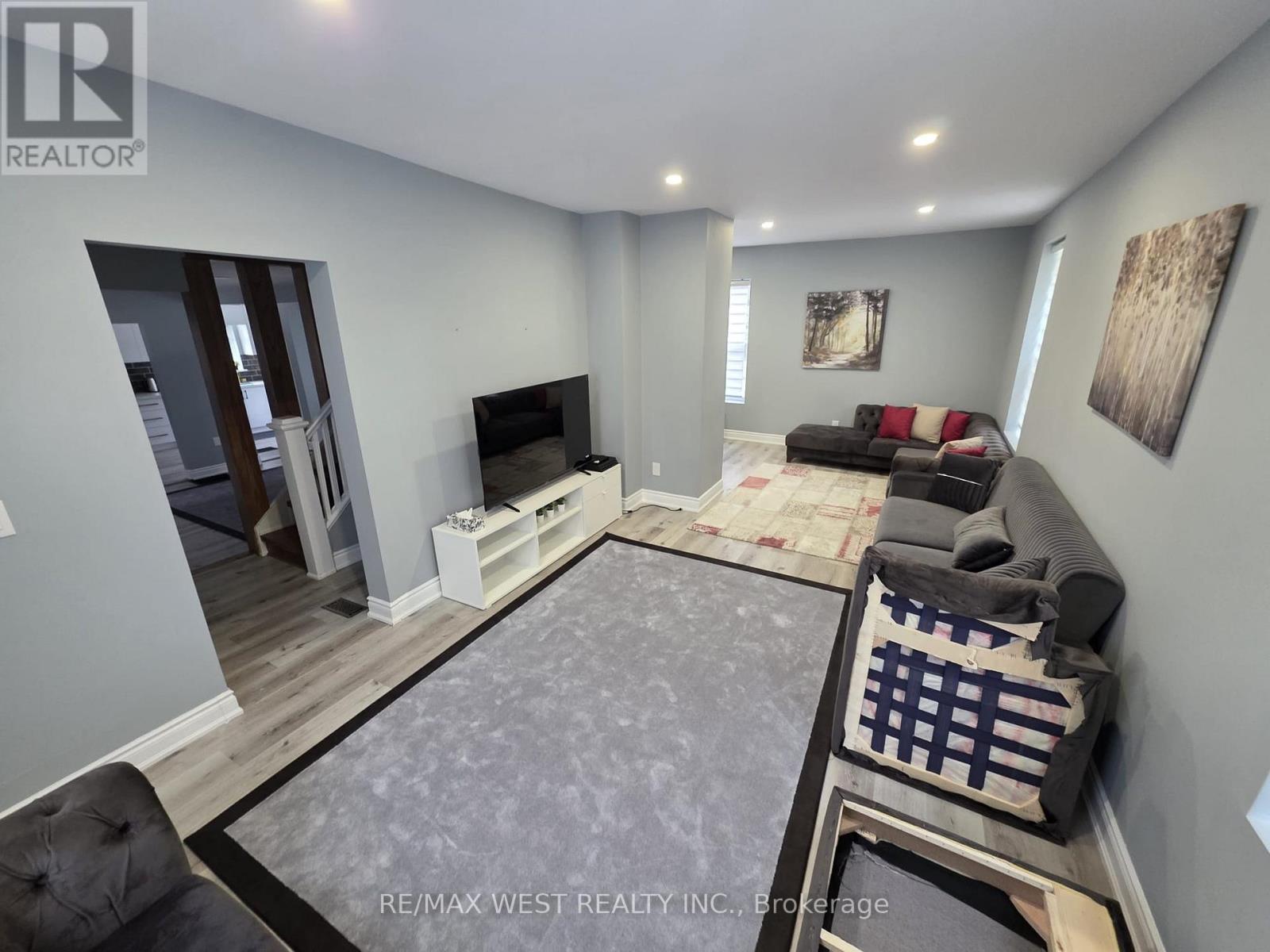 476 Hamilton Street, Huron-Kinloss, Ontario  N0G 2H0 - Photo 11 - X12999324