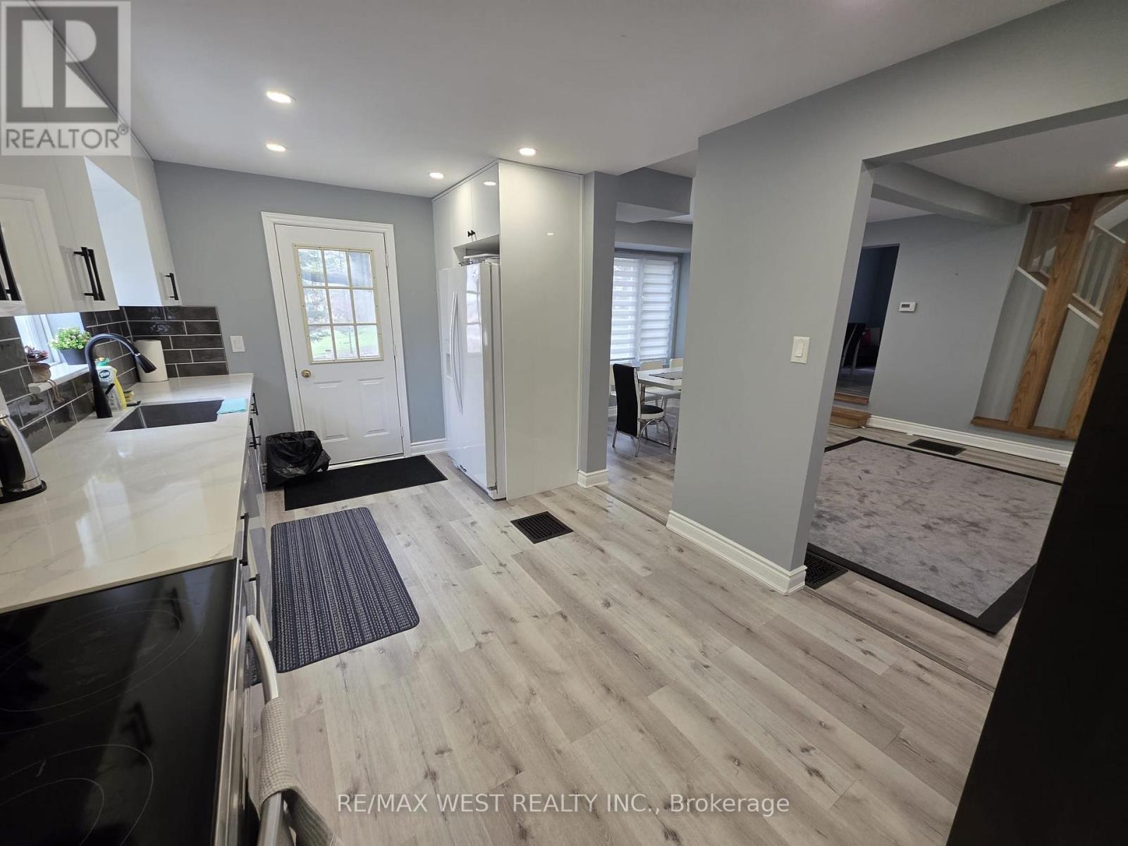 476 Hamilton Street, Huron-Kinloss, Ontario  N0G 2H0 - Photo 14 - X12999324