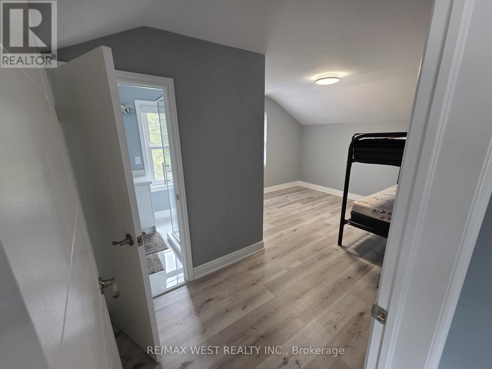 476 Hamilton Street, Huron-Kinloss, Ontario  N0G 2H0 - Photo 27 - X12999324