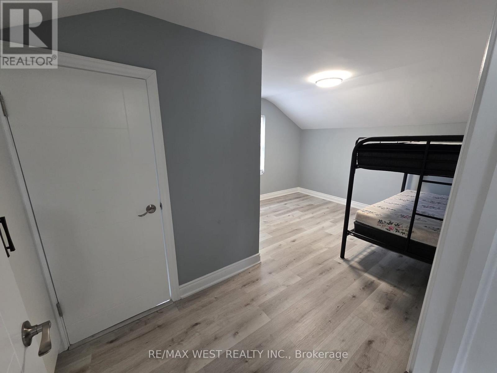 476 Hamilton Street, Huron-Kinloss, Ontario  N0G 2H0 - Photo 28 - X12999324