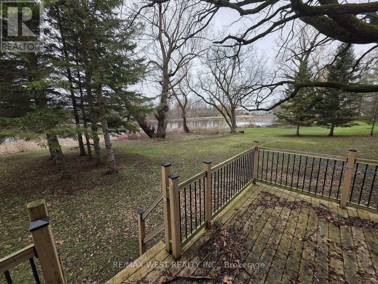 476 Hamilton Street, Huron-Kinloss, Ontario  N0G 2H0 - Photo 4 - X12999324