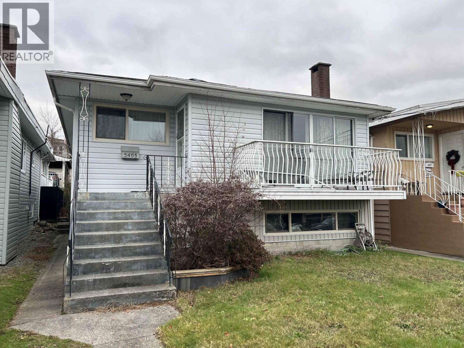 5463 Portland Street, Burnaby, British Columbia  V5J 2R5 - Photo 2 - R3111594