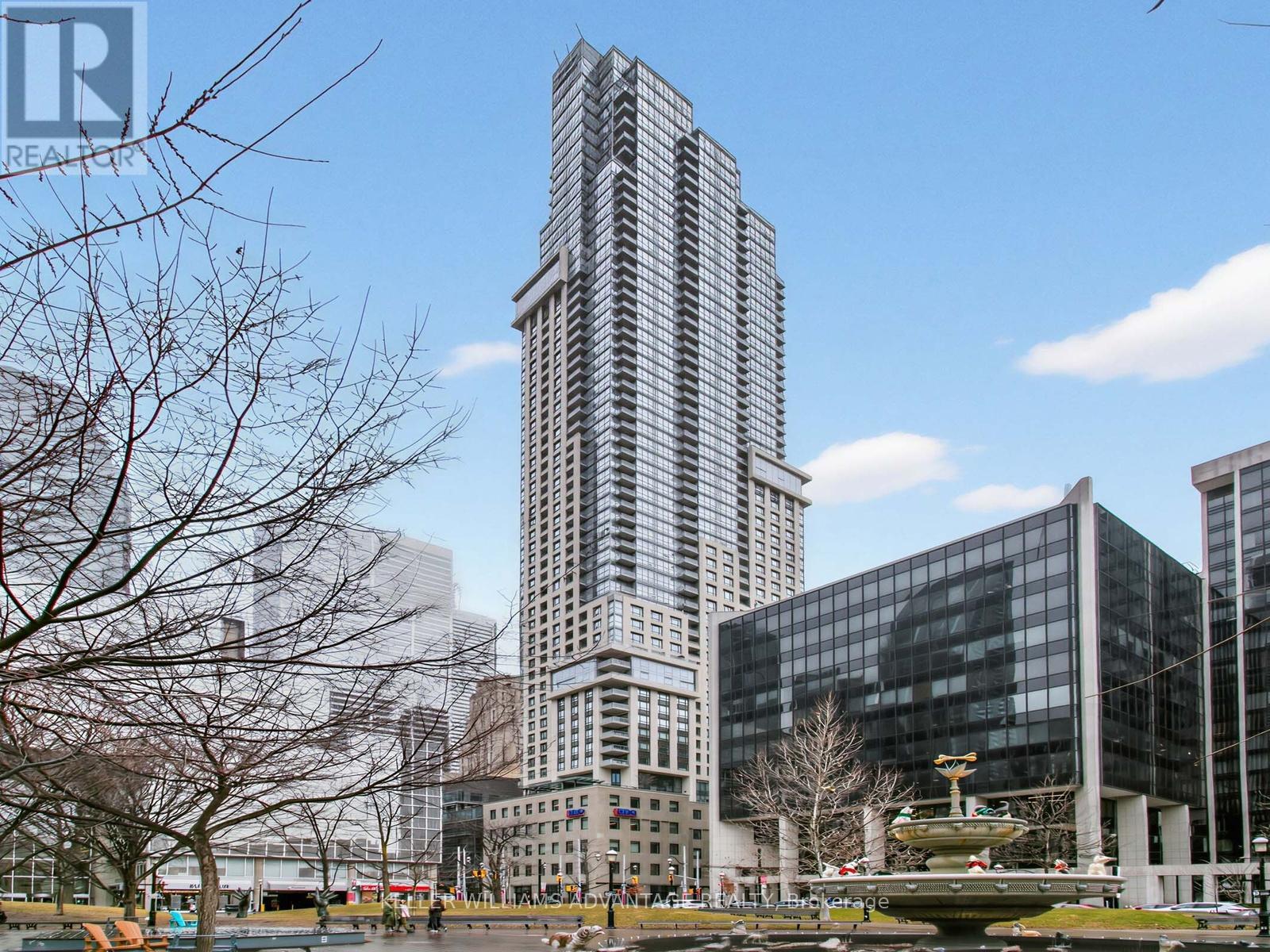 709 - 88 Scott Street, Toronto, Ontario  M5E 0A9 - Photo 1 - C12999344