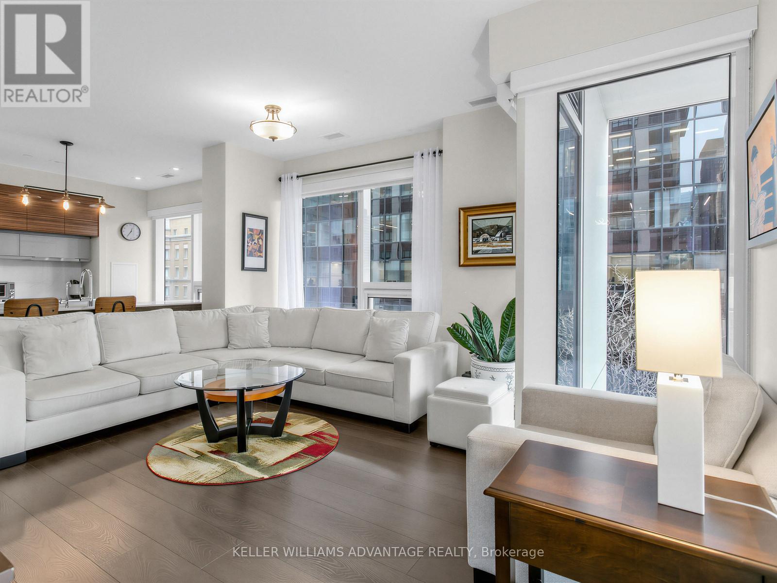 709 - 88 Scott Street, Toronto, Ontario  M5E 0A9 - Photo 3 - C12999344