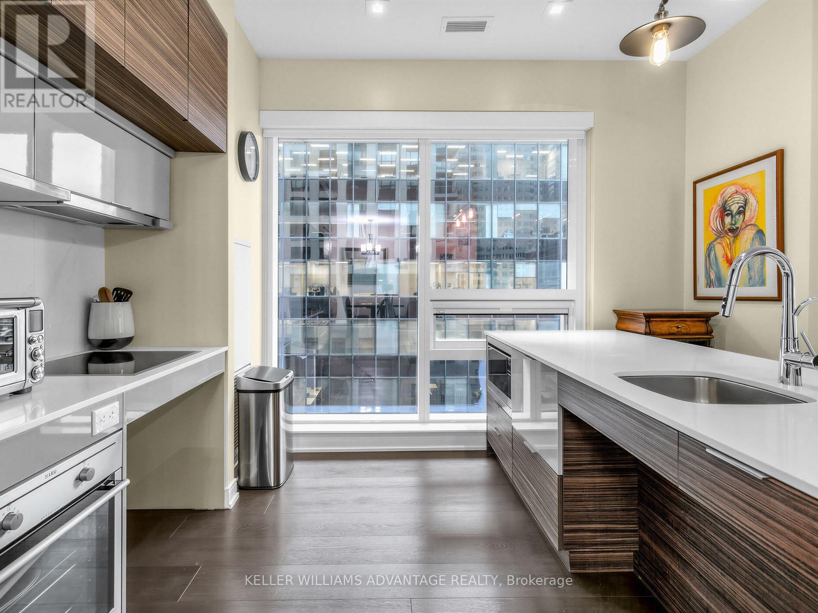 709 - 88 Scott Street, Toronto, Ontario  M5E 0A9 - Photo 6 - C12999344