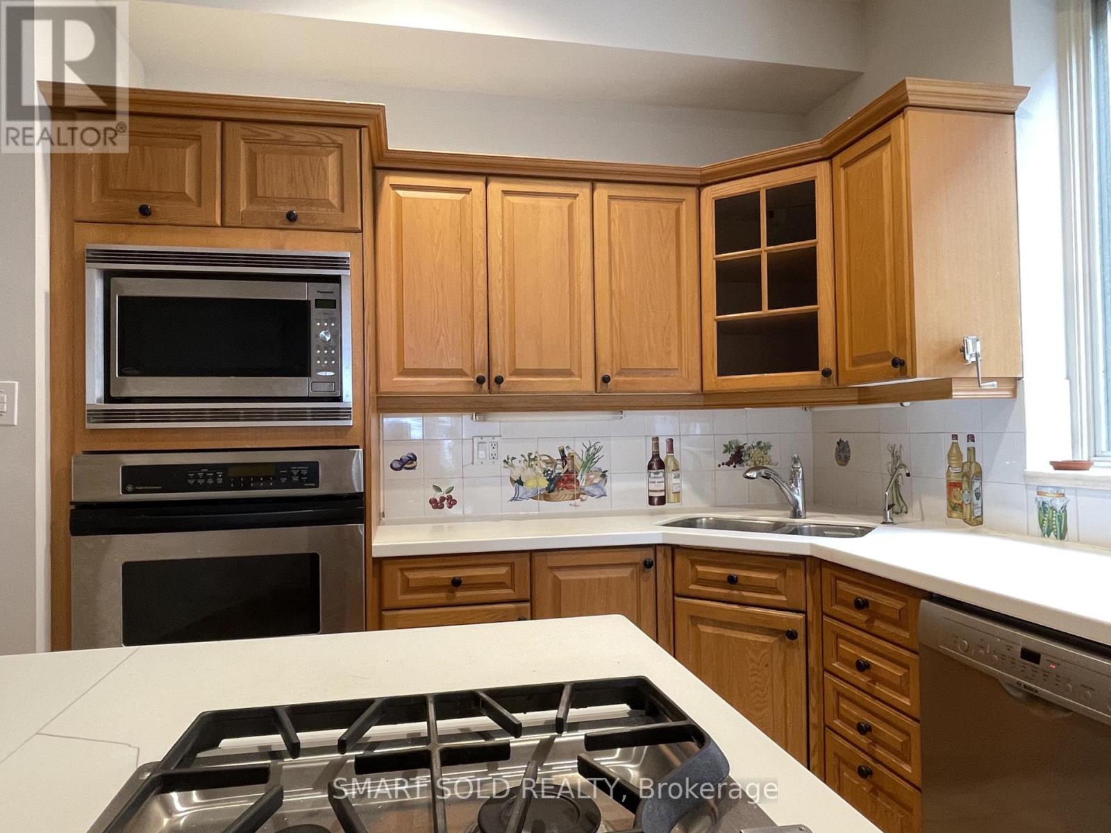 42 Amelia Street, Toronto, Ontario  M4X 1E1 - Photo 7 - C12999356