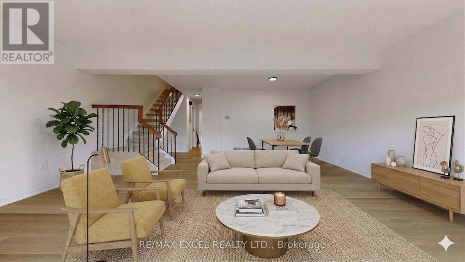 3 Red Maple Court, Toronto, Ontario  M2K 2T4 - Photo 5 - C12999390