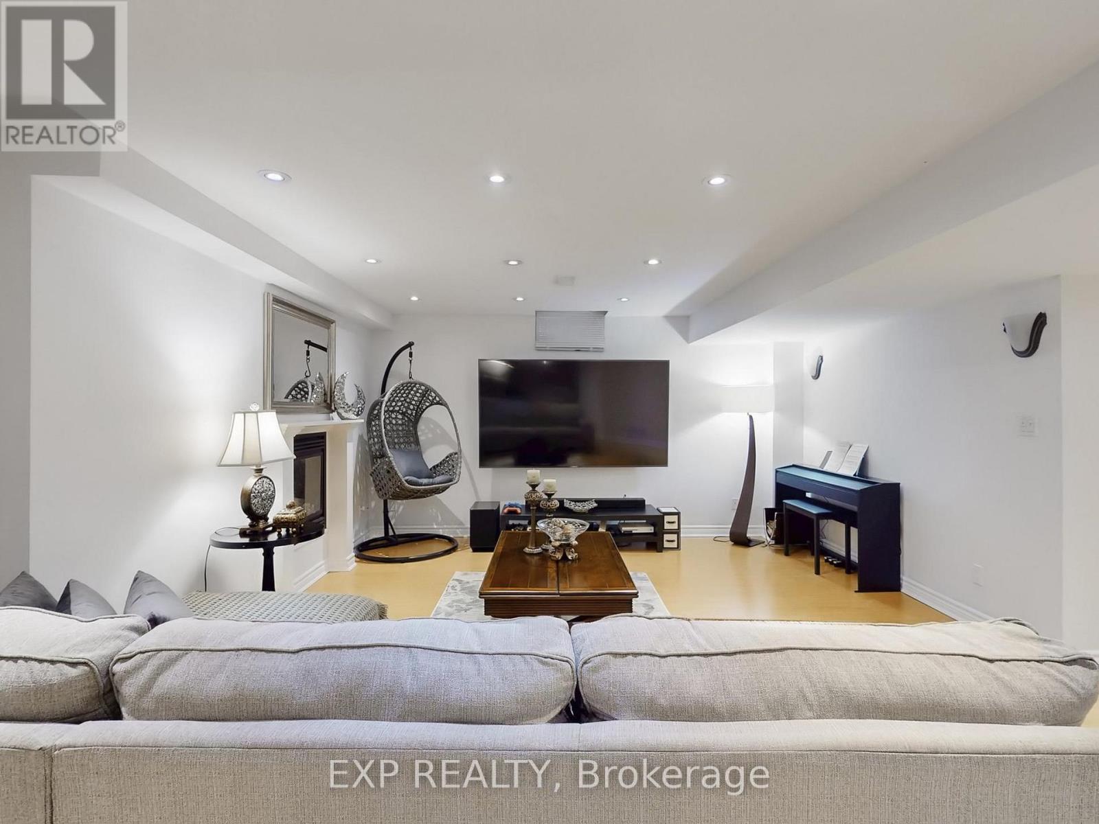 33 Gambit Avenue, Vaughan, Ontario  L4H 0Y7 - Photo 40 - N12999336