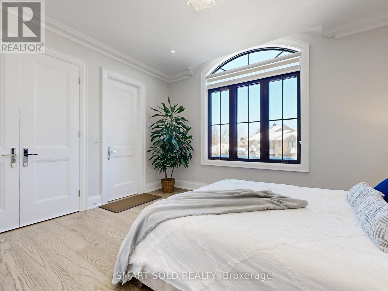 20 Dunn Drive, Richmond Hill, Ontario  L4E 3H8 - Photo 21 - N12999368