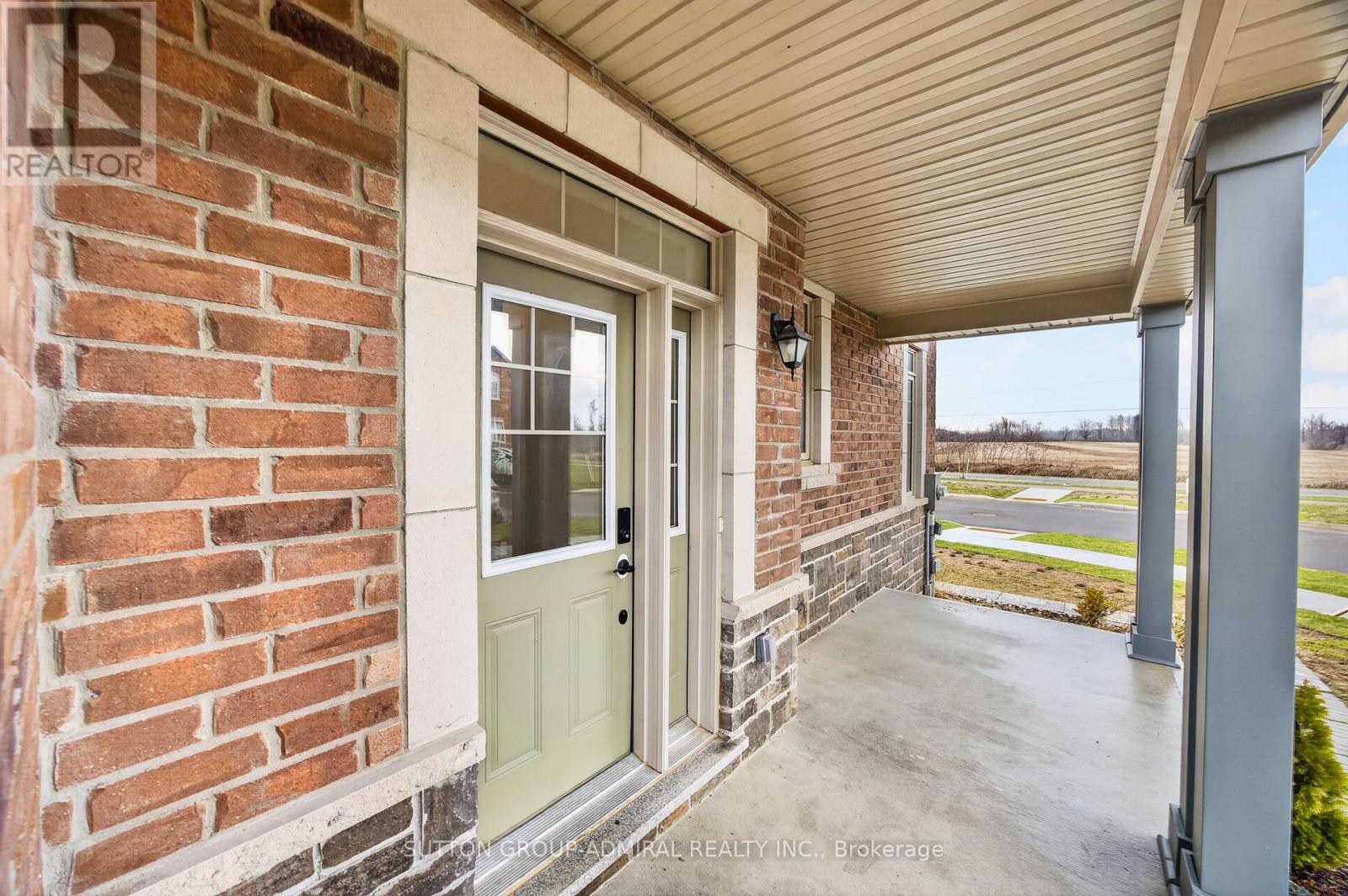 2237 Grainger Loop, Innisfil, Ontario L9S 0N1 - Photo 6 - N12999392