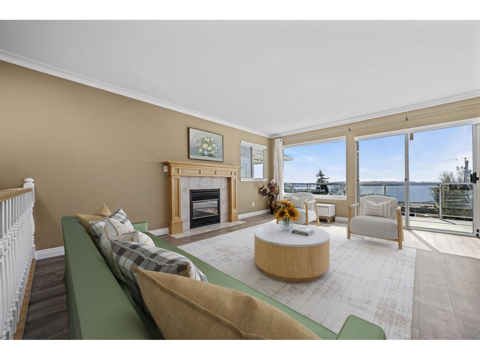 15173 Royal Avenue, White Rock, British Columbia V4B 1M2 - Photo 3 - R3110899