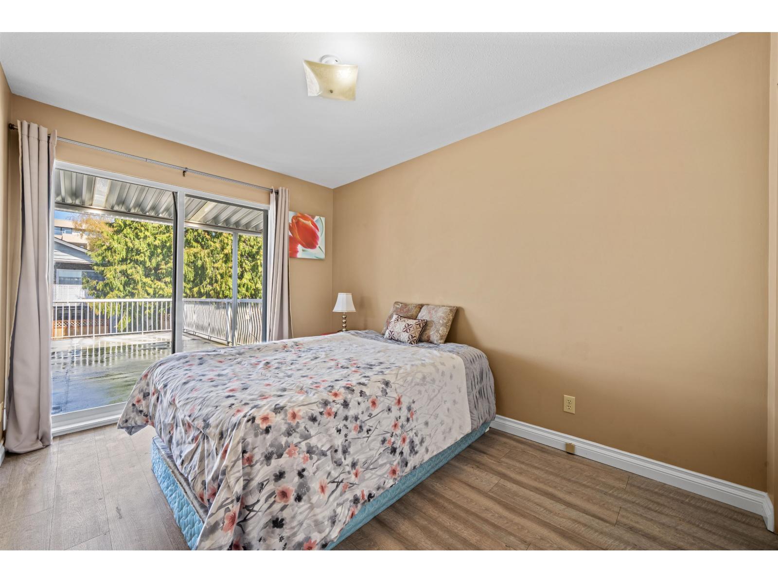 15173 Royal Avenue, White Rock, British Columbia V4B 1M2 - Photo 12 - R3110899