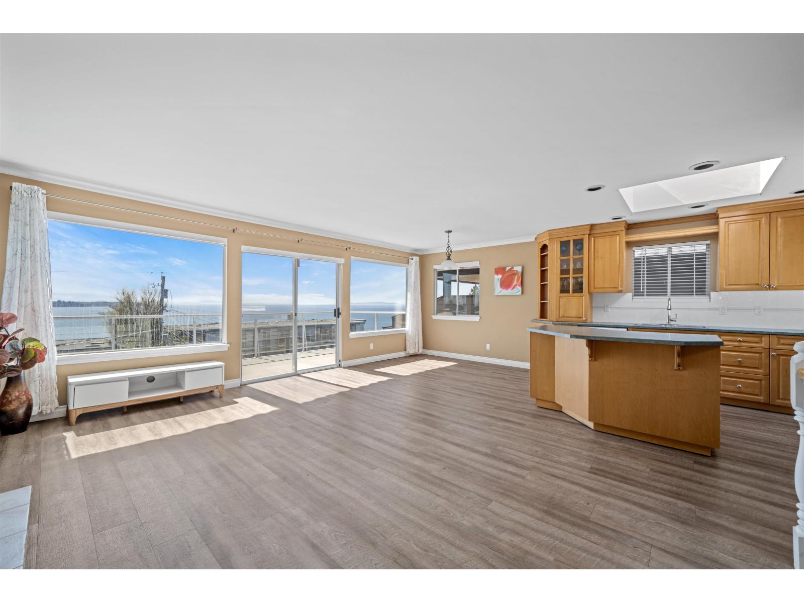 15173 Royal Avenue, White Rock, British Columbia V4B 1M2 - Photo 20 - R3110899