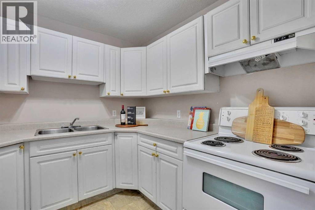 2103, 20 Harvest Rose Park Ne, Calgary, Alberta  T3K 4Z1 - Photo 10 - A2298449