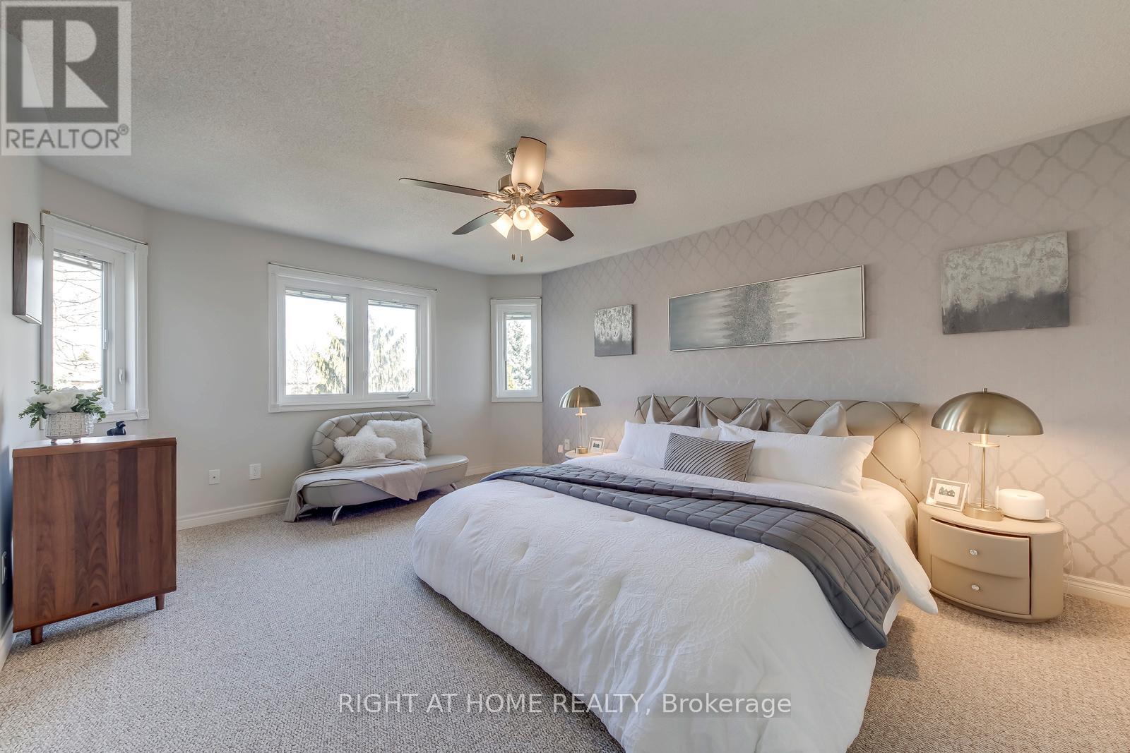 1403 Bayshire Drive, Oakville, Ontario  L6H 6E8 - Photo 26 - W12999334