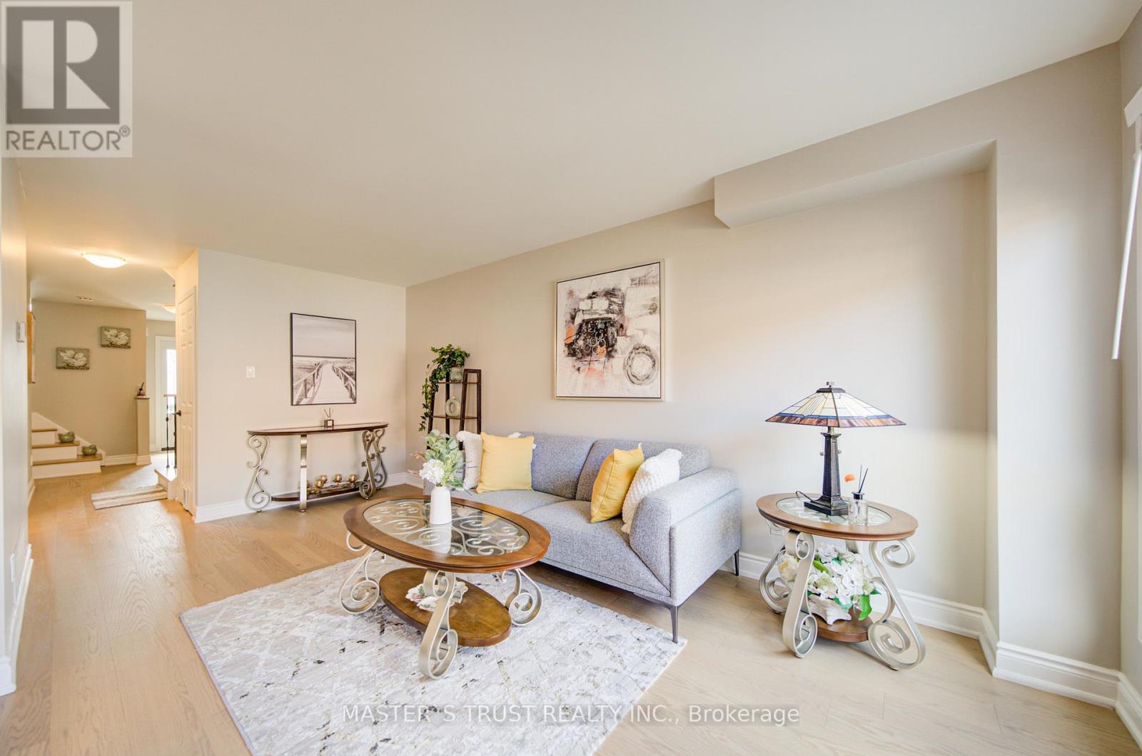 1017 Lucerne Crescent, Mississauga, Ontario  L5C 3X6 - Photo 22 - W12999342